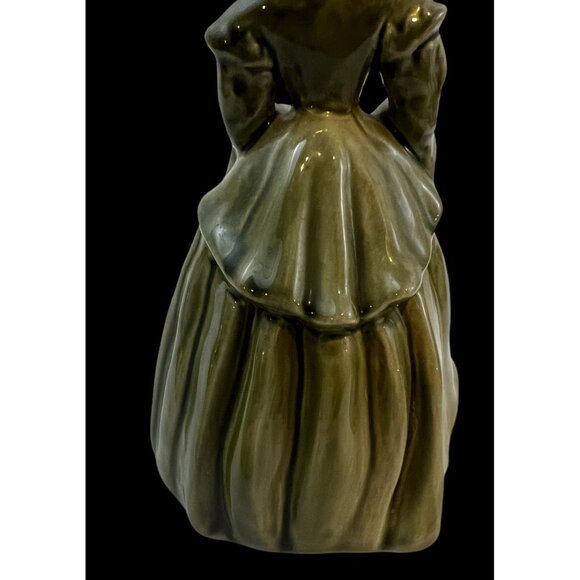 Vintage MCM Florence Pasadena Ceramics Delia Figure In Green Dress w/ Bouquet 8" - Picture 11 of 12